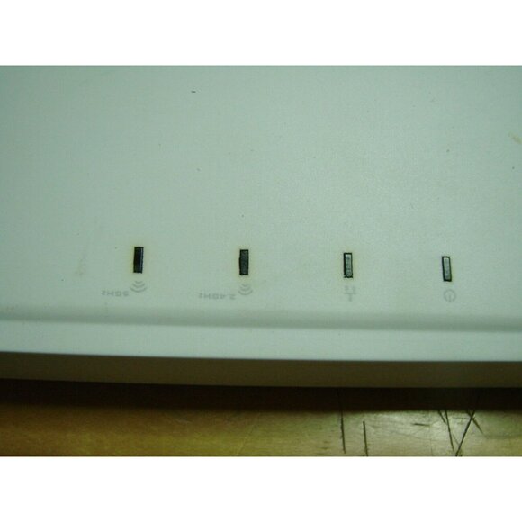 EnGenius ECB1750 High-Power Long-Range Dual Band Wireless Indoor AP Client Bridg - Picture 2 of 9